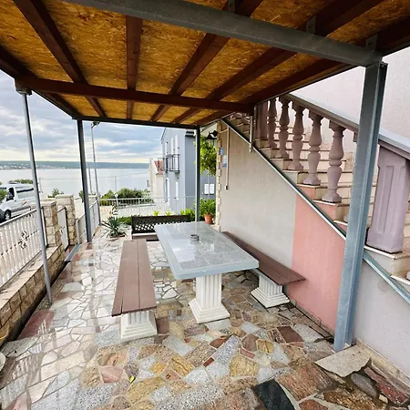 Apartman Budisa Maslenica