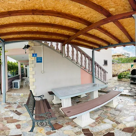 Διαμέρισμα Budisa *
