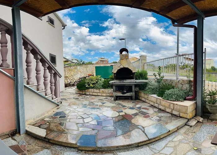 Budisa Apartament Maslenica